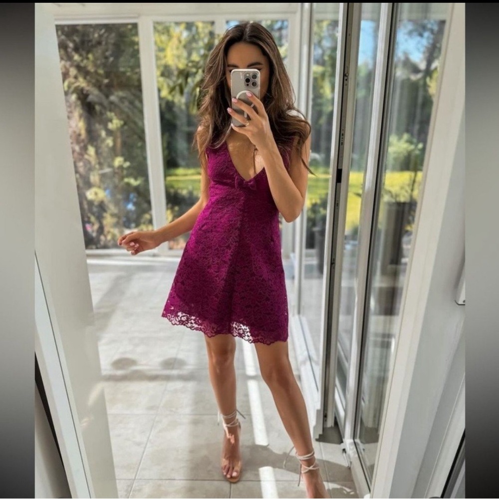 ZARA SLEEVELESS FUCHSIA LACE MINI PINAFORE BOW DRESS